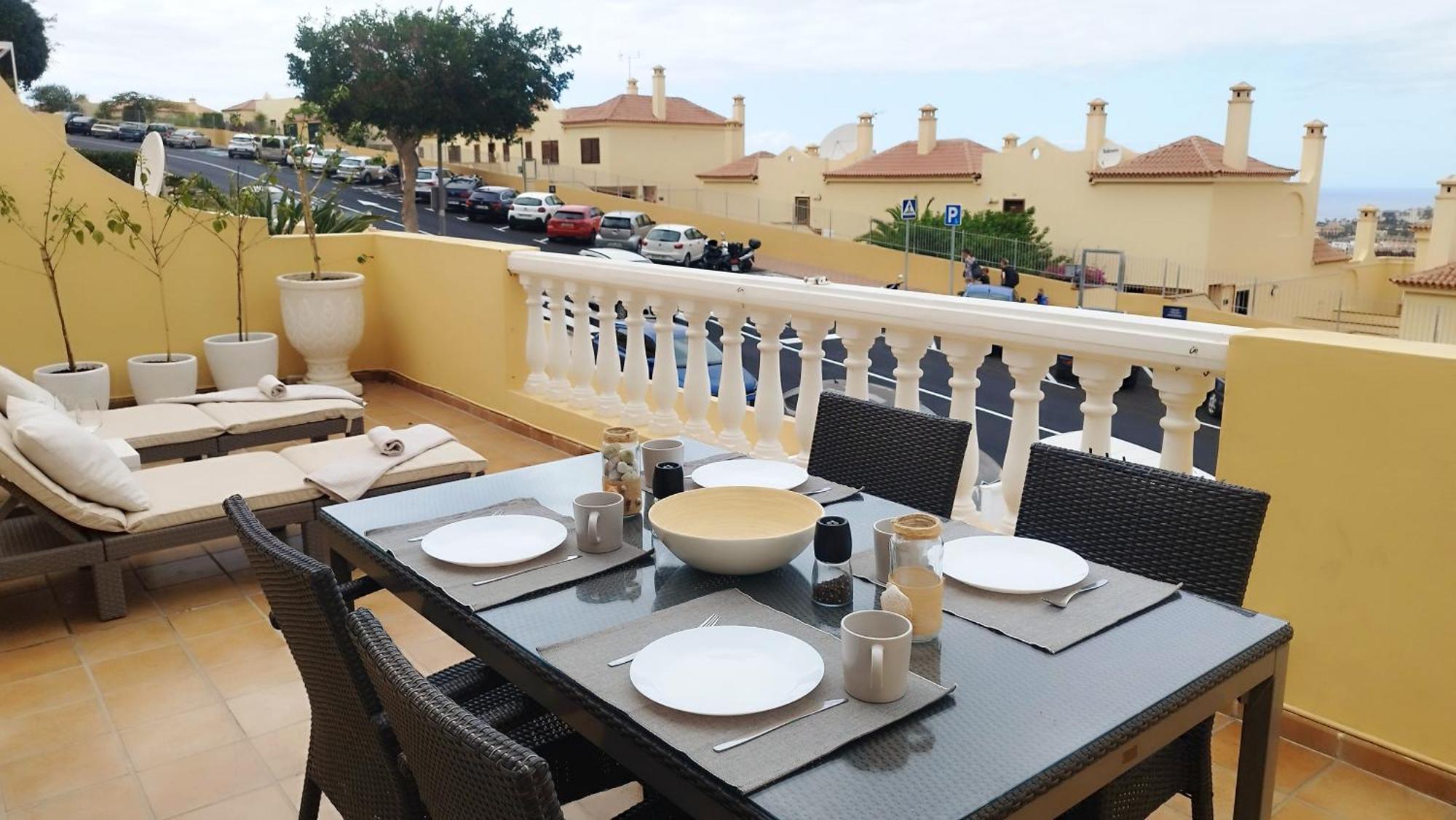 Charming & Sunny Apartment With Ocean View Costa Adeje  Zewnętrze zdjęcie