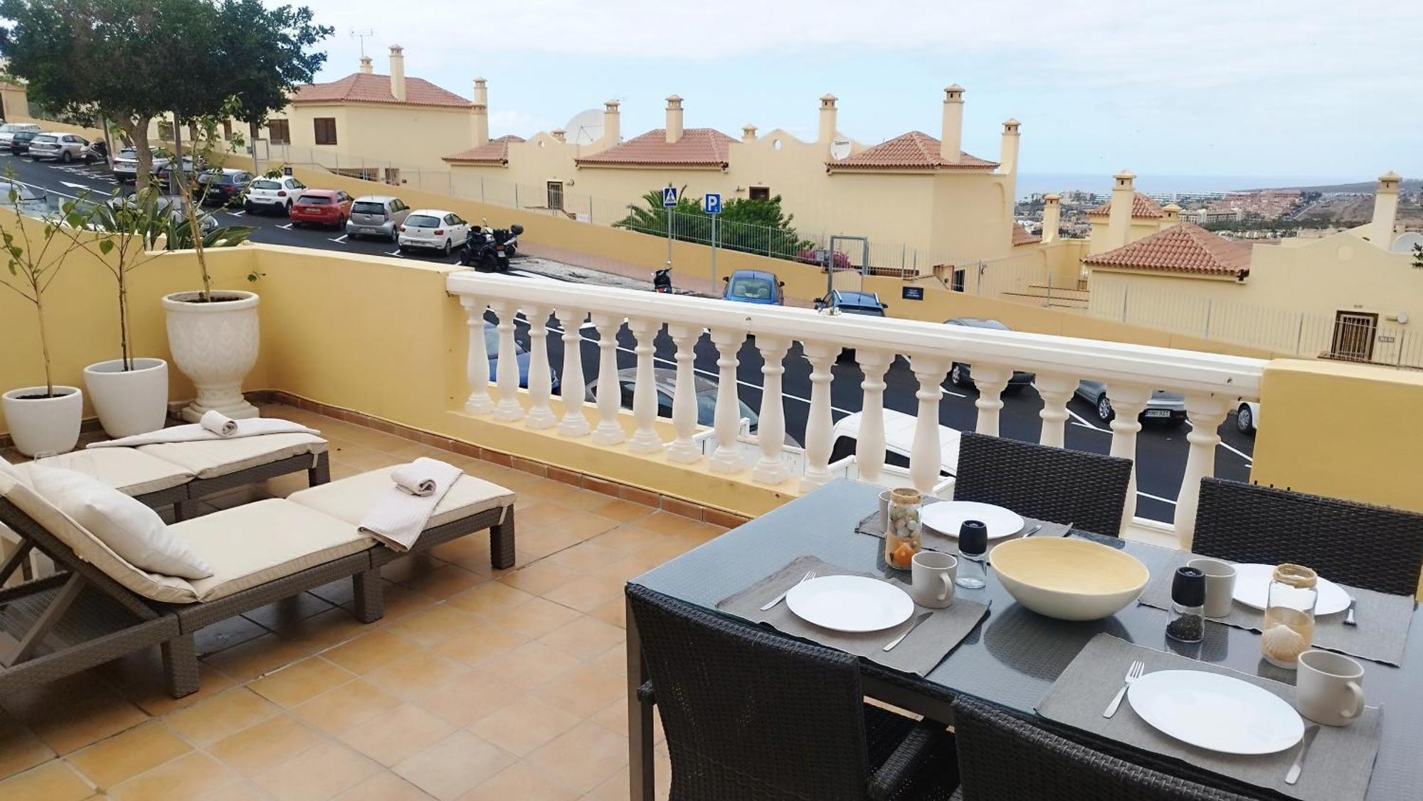 Charming & Sunny Apartment With Ocean View Costa Adeje  Zewnętrze zdjęcie